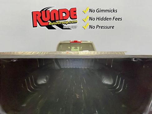 Used 2021 Chevrolet Colorado LT w/ LT Convenience Package image 15