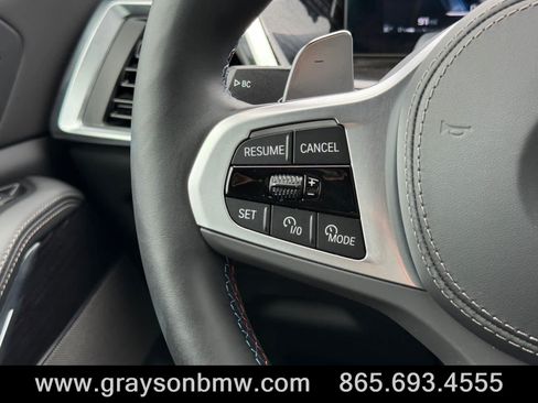 Used 2026 BMW X7 M60i AWD/4WD image 27