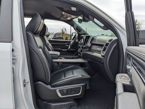 Used 2024 RAM 1500 Laramie image 50