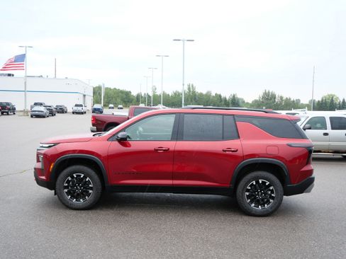 Used 2026 Chevrolet Traverse Z71 w/ Driver Confidence Package AWD/4WD image 4