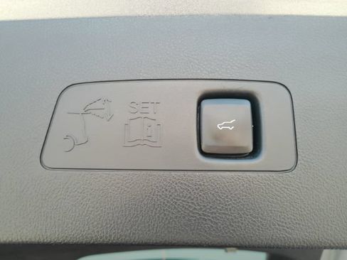 Used 2023 Lincoln Corsair Reserve AWD/4WD image 26