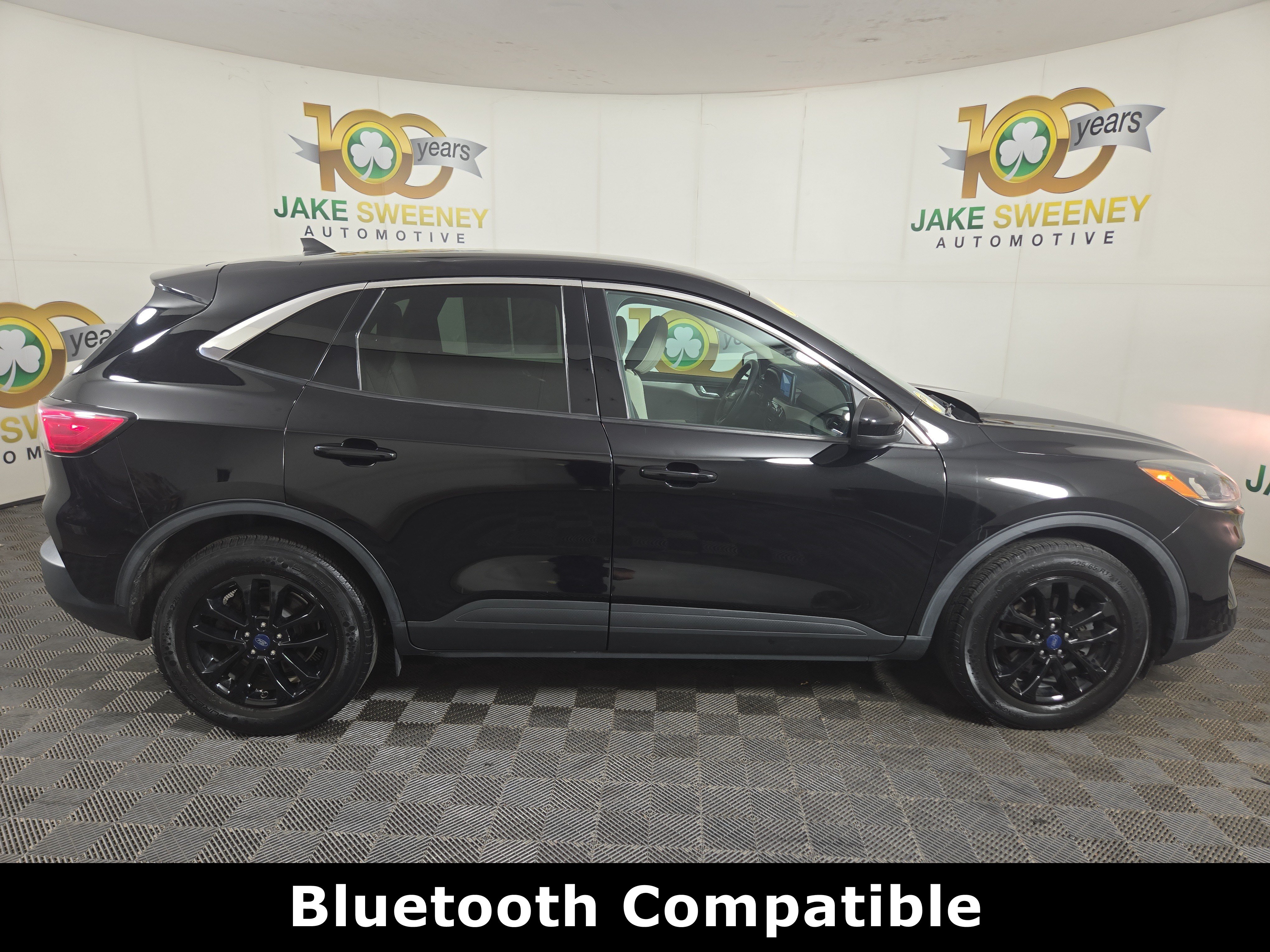 Used 2020 Ford Escape SE FWD image 10
