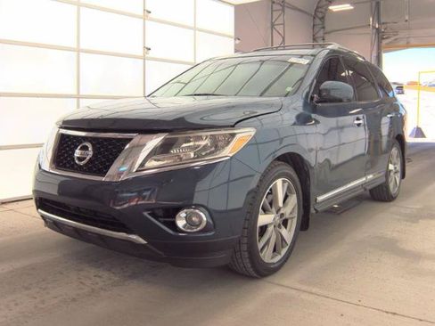Used 2015 Nissan Pathfinder Platinum FWD image 20