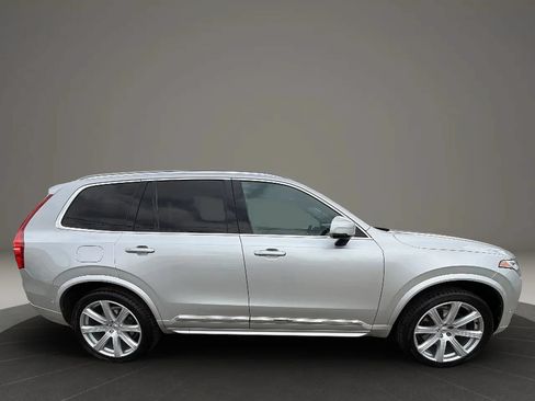 Used 2018 Volvo XC90 T6 Inscription w/ Convenience Package AWD/4WD image 4