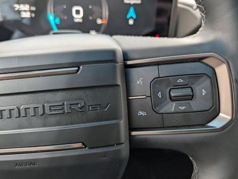 Certified 2024 GMC Hummer EV 3X w/ Extreme Off-Road Package image 23