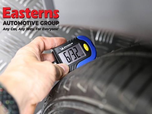 Used 2019 Mercedes-Benz GLA 250 4MATIC w/ Premium Package image 31