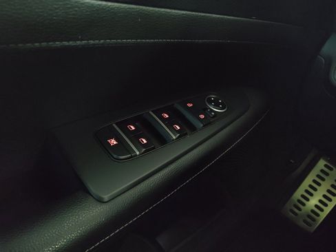 Used 2023 Kia Forte GT-Line w/ GT-Line Technology Package FWD image 27