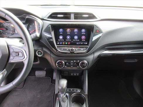 Used 2023 Chevrolet TrailBlazer ACTIV w/ Sun and Liftgate Package image 20