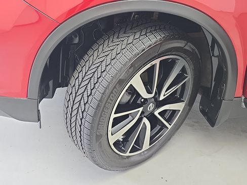 Used 2019 Nissan Rogue SL w/ Premium Package AWD/4WD image 33