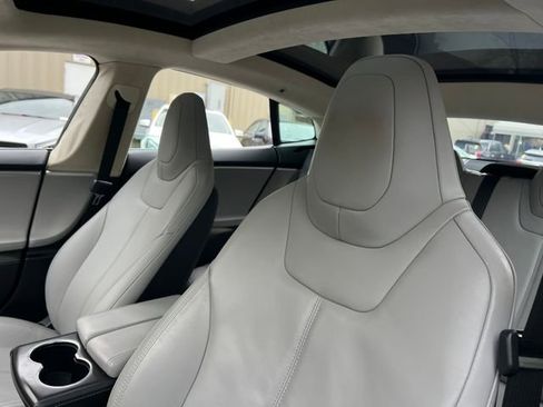 Used 2014 Tesla Model S P85 image 13