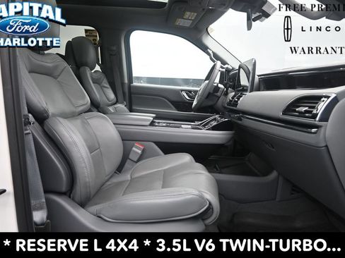 Used 2021 Lincoln Navigator L Reserve w/ Luxury Package AWD/4WD image 14
