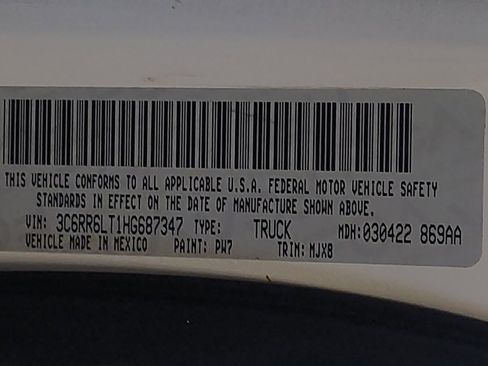 Used 2017 RAM 1500 Big Horn image 33