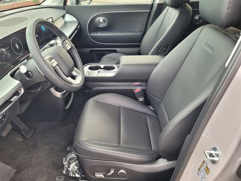 New 2026 Hyundai Ioniq 9 SEL image 8