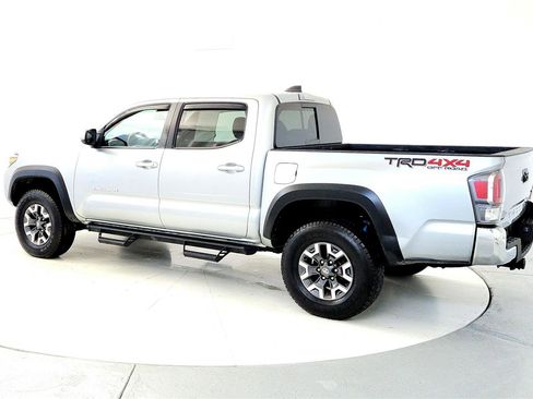 Certified 2023 Toyota Tacoma 4x4 Double Cab image 4