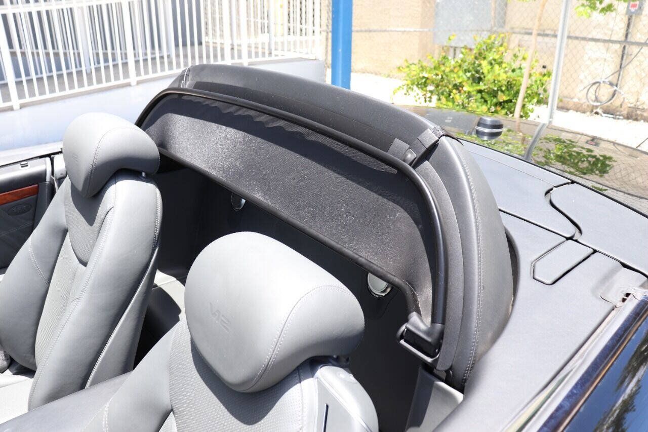 Used 2005 Mercedes-Benz SL 600 image 26