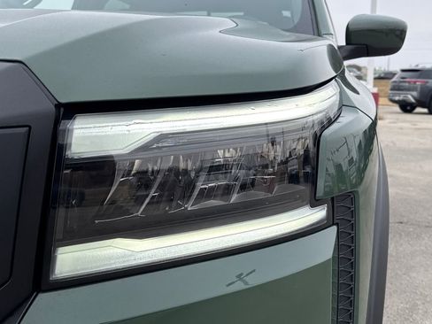 New 2026 Nissan Frontier PRO-4X w/ Tow Package image 9