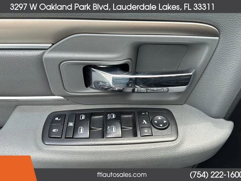 Used 2018 RAM 1500 Lone Star image 25