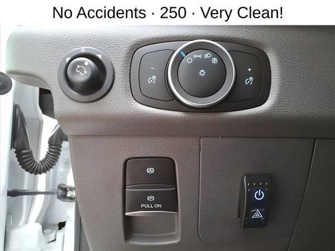 Used 2021 Ford Transit 250 Low Roof image 15
