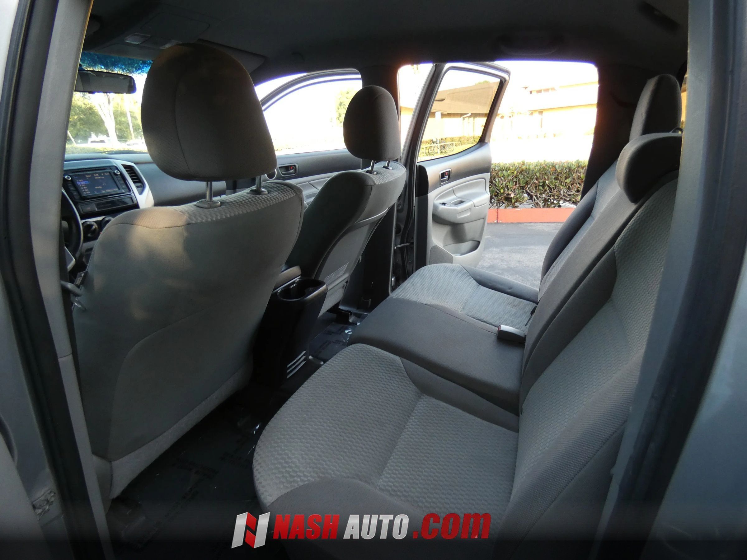 Used 2015 Toyota Tacoma PreRunner w/ SR5 Package RWD image 36