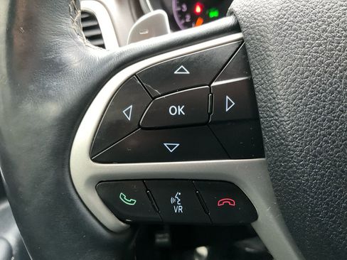 Used 2014 Jeep Grand Cherokee Overland w/ Advanced Technology Group image 20