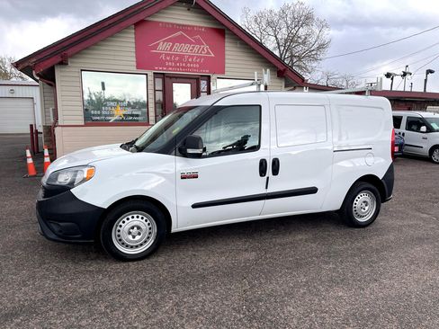 Used 2021 RAM ProMaster City Tradesman image 5