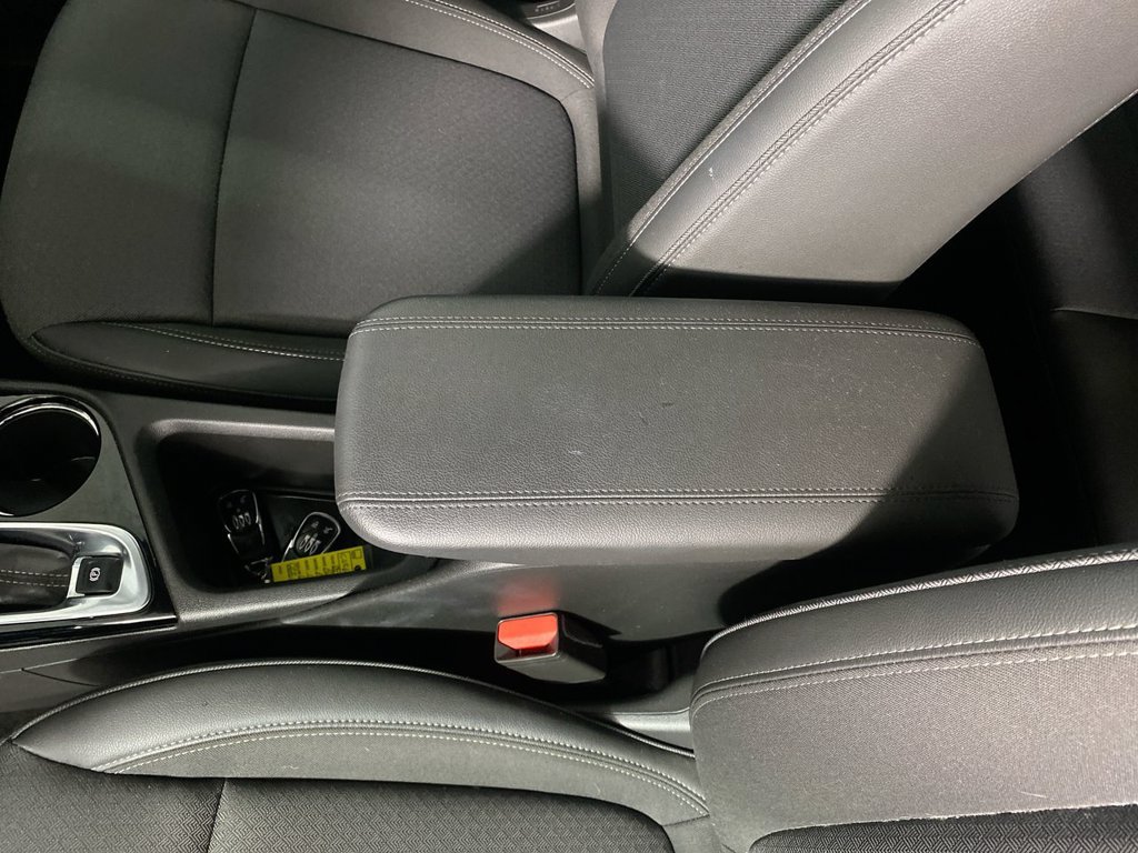 Used 2024 Buick Encore GX Preferred FWD image 20