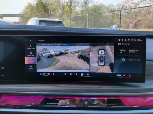 Certified 2023 BMW 760i xDrive w/ Executive Package image 17