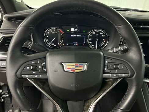 Certified 2020 Cadillac XT6 Premium Luxury FWD image 11