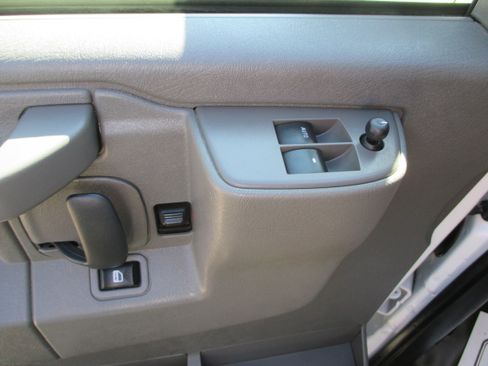 Used 2024 GMC Savana 2500 w/ Driver Convenience Package RWD image 11