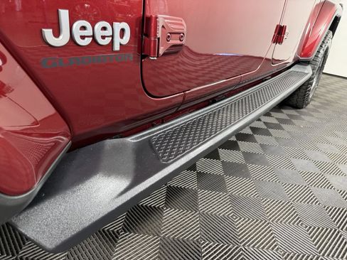 Used 2021 Jeep Gladiator Overland w/ Popular Equipment Package AWD/4WD image 51
