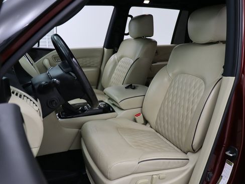 Used 2021 INFINITI QX80 Sensory w/ Cargo Package image 9