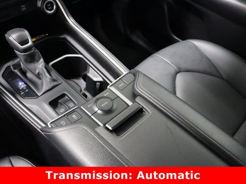 Certified 2025 Toyota Grand Highlander FWD image 17