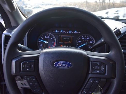 Used 2019 Ford F250 XLT w/ XLT Premium Package image 30