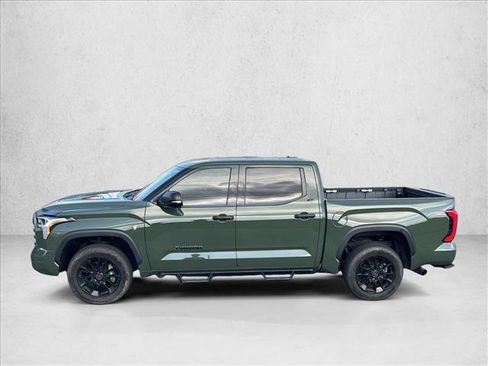 Used 2023 Toyota Tundra SR5 w/ SR5 Convenience Package image 5