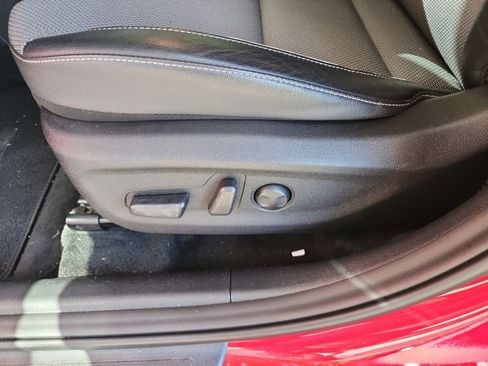 Used 2020 Kia Niro EX image 16