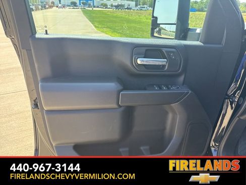 New 2025 Chevrolet Silverado 2500 Custom w/ Custom Value Package image 15