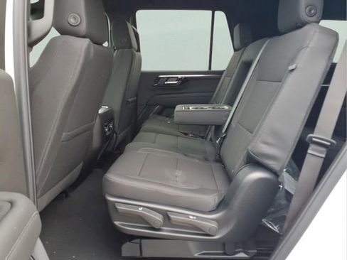 New 2026 Chevrolet Tahoe LS w/ LS Custom Edition AWD/4WD image 17