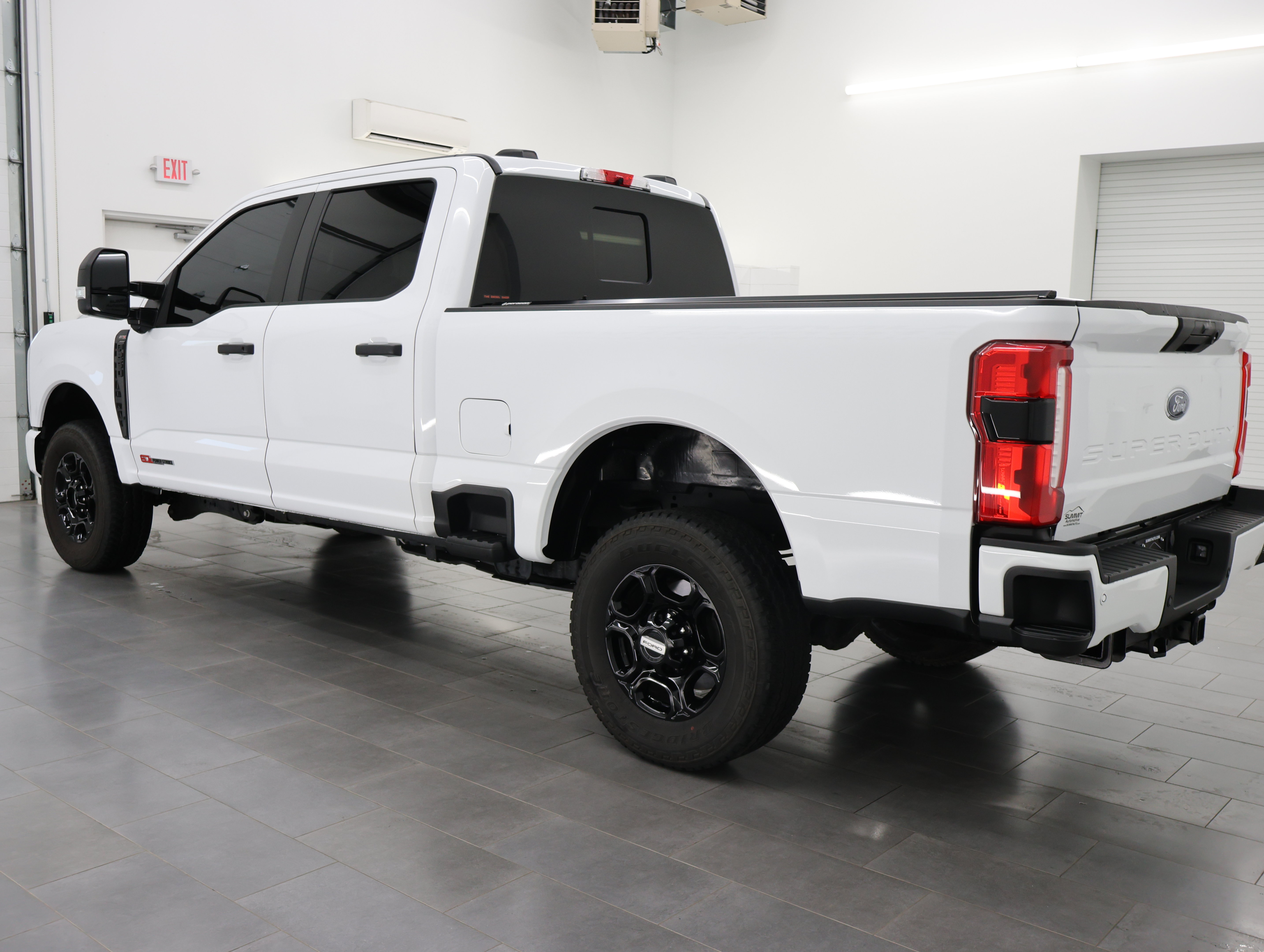 Used 2024 Ford F250 XL w/ STX Appearance Package AWD/4WD image 6