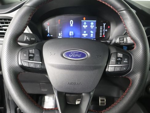 Used 2024 Ford Escape ST-Line image 19
