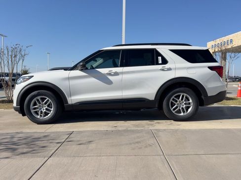 New 2026 Ford Explorer Active image 55