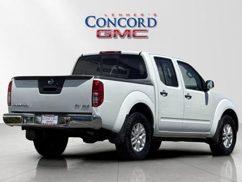 Used 2018 Nissan Frontier SV AWD/4WD image 4