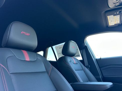 New 2026 Chevrolet Trax RS w/ Driver Confidence Package FWD image 17