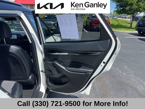 Used 2024 Kia Seltos S AWD/4WD image 53