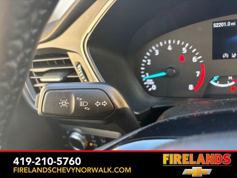 Used 2022 Ford Escape SE w/ SE Sport Appearance Package image 22