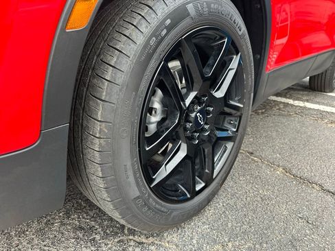 Certified 2023 Chevrolet Blazer LT w/ Convenience Package image 10