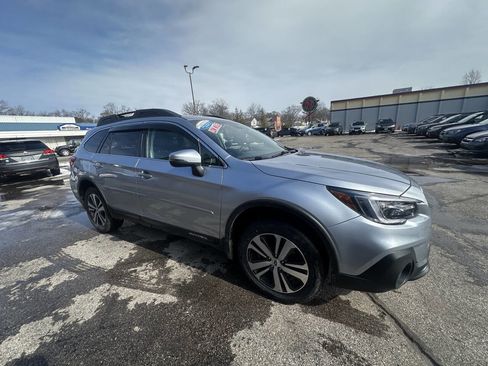 Used 2019 Subaru Outback 3.6R Limited image 8