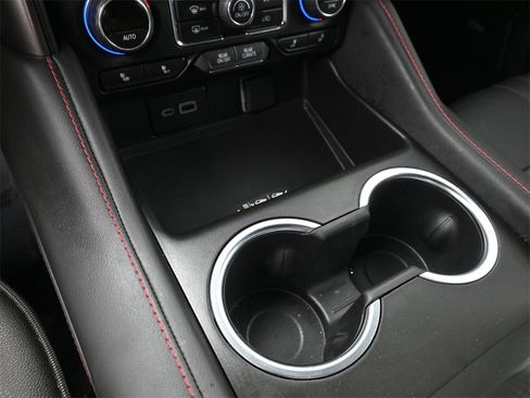 Used 2024 Chevrolet Tahoe RST w/ Luxury Package image 25