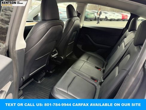 Used 2023 Tesla Model Y Long Range image 32