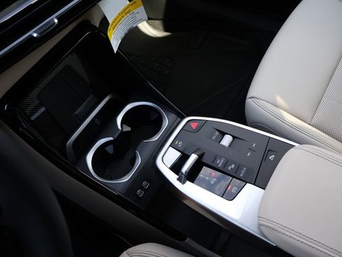 New 2025 BMW X1 xDrive28i w/ Technology Package image 29