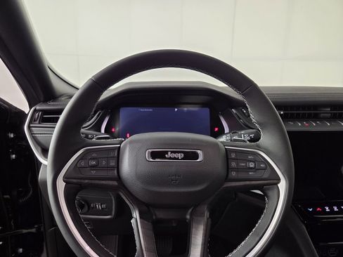 New 2026 Jeep Grand Cherokee Altitude RWD image 13